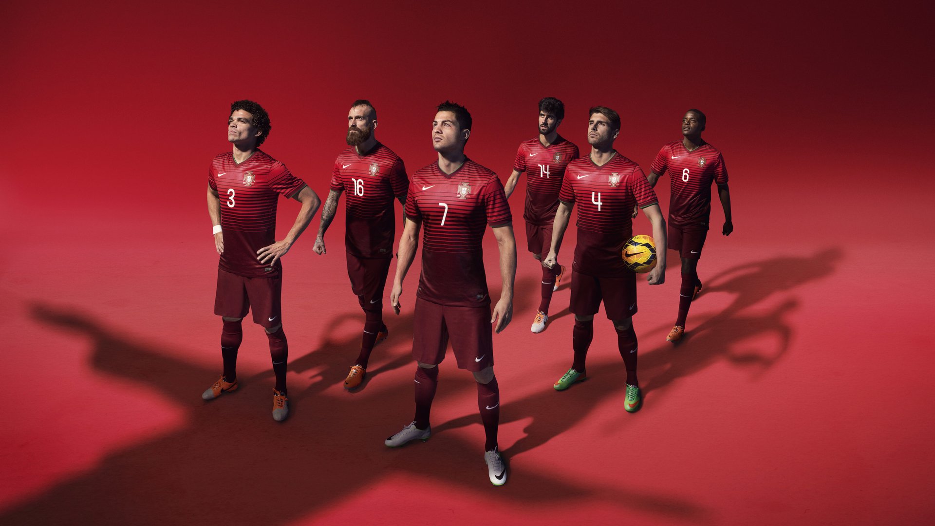 开云体育入口-从美加墨世界杯焦点战到步行者淘汰雄鹿，体育叙事中的唯一性瞬间