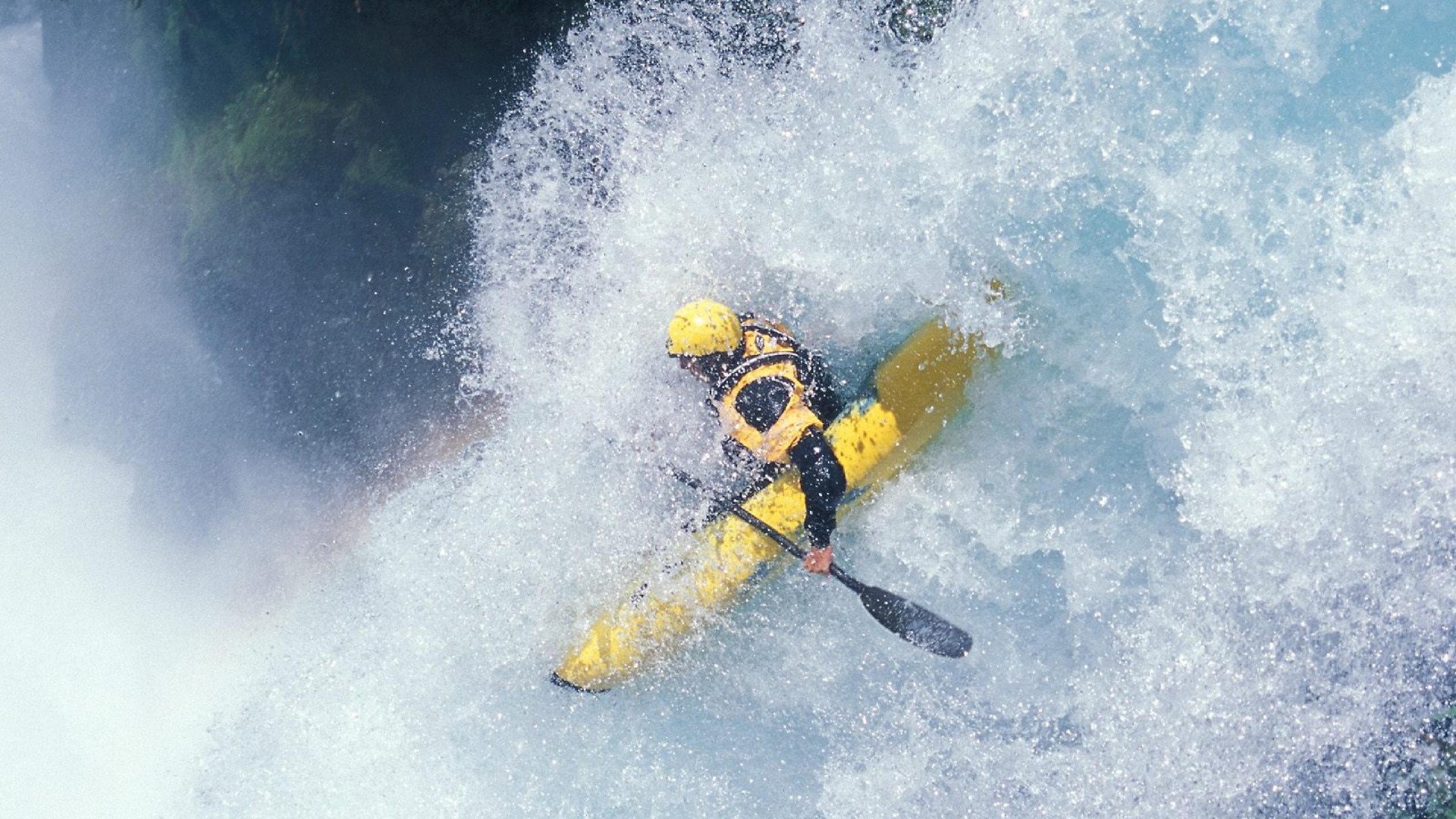 当黄黑军团遭遇桑巴舞步,皮克一夫当关,多特蒙德力克巴西的战术启示
